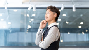 塾講師の正社員の年収はいくら？平均・年齢別データと収入を上げる方法
