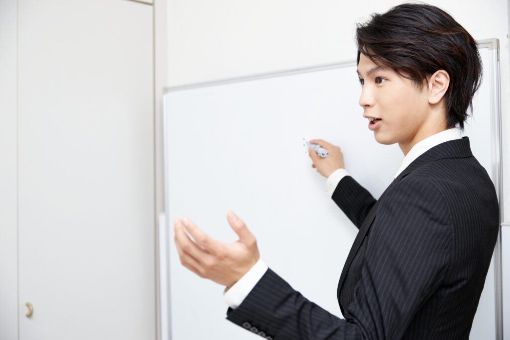 塾講師の正社員はきつい？リアルな実態と「働きやすい塾」の見分け方
